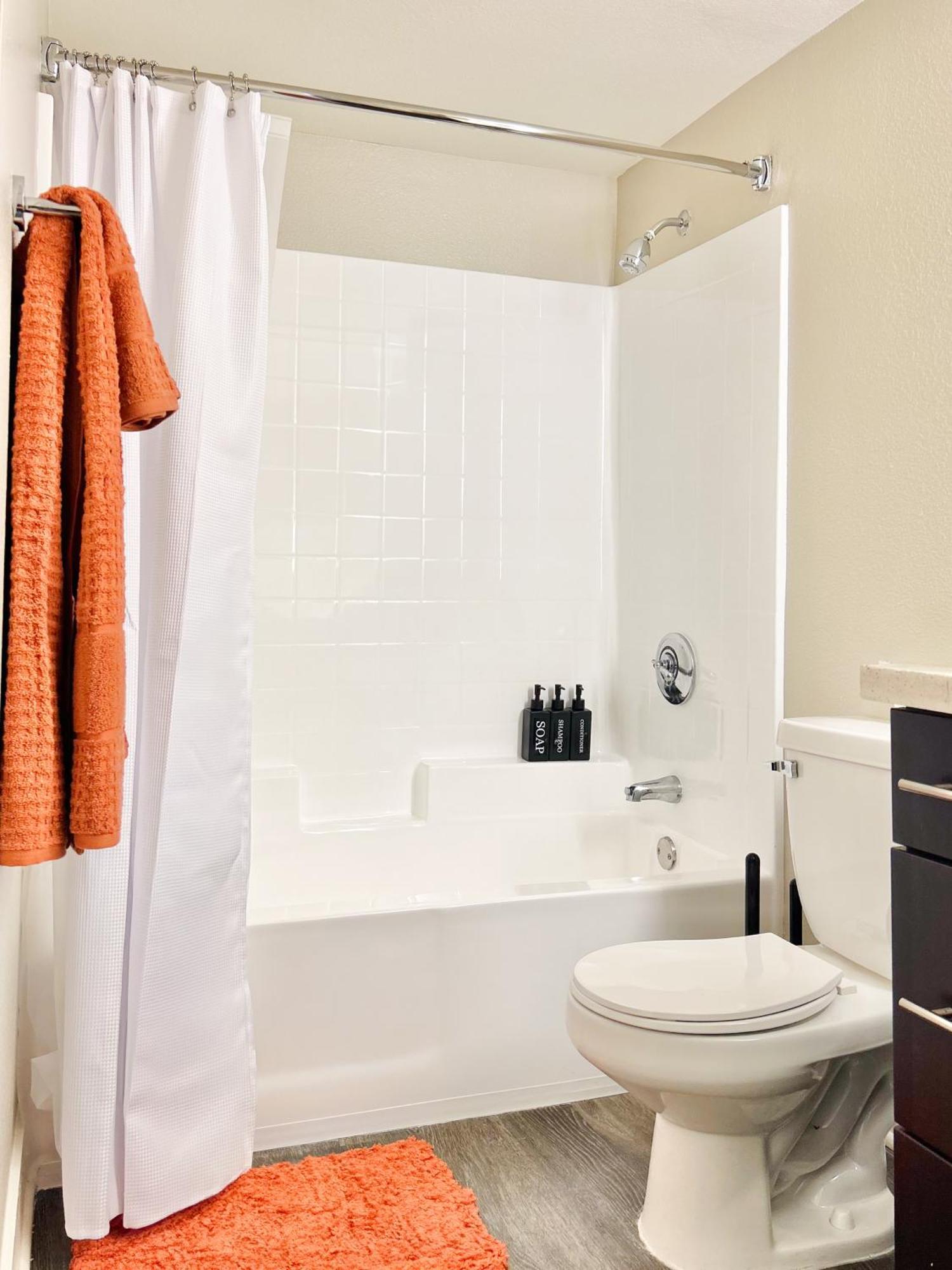 2Bd 2Ba Santa Monica Apartment With Relaxing Pool View Лос-Анджелес Экстерьер фото